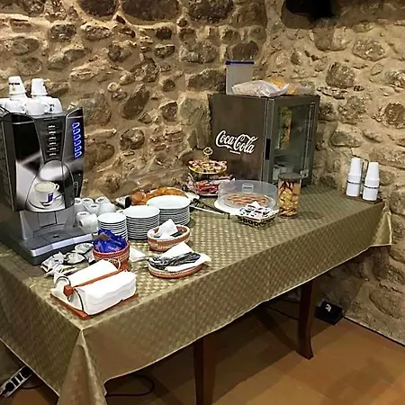 San Pio Oda ve Kahvaltı 3*