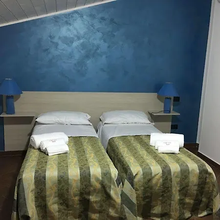 Oda ve Kahvaltı San Pio 3*